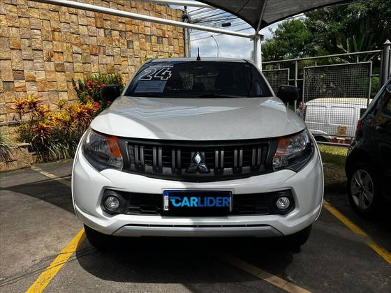 MITSUBISHI L200 TRITON 2.4 16V TURBO DIESEL GL CD 4X4 MANUAL